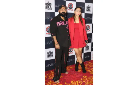 Director Prradip Khairwar Opens New -Good Idea Films- Office in Aram Nagar, Versova, Announces -The Lost Identity