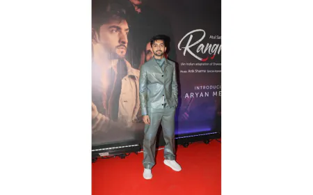 Aryan Mehta Makes a Powerful Debut in “Rangrezz”, The Indian Reimagining of Shakespeare’s Othello That Captivated Theatre Circles