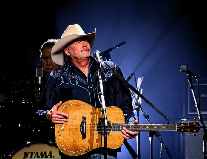 The Last Call Of A Country Gentleman: Why Alan Jackson’s Farewell Is Bigger Than A Concert
