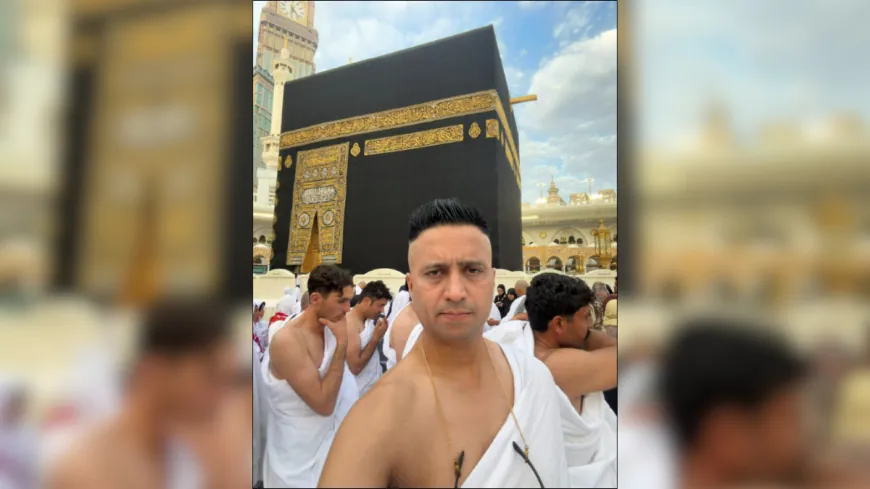 Bollywood influencer Faizan Ansari Performs Umrah at Saudi Arabia